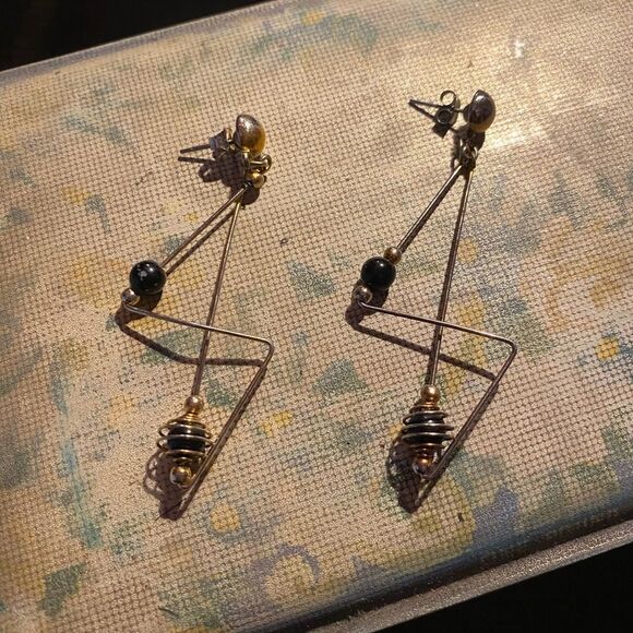 Vintage 1980s Wire Abstract Beaded Dangly Earrings - Picture 1 of 3